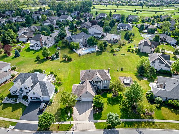 3rd image of 16821 S Blackfoot Dr