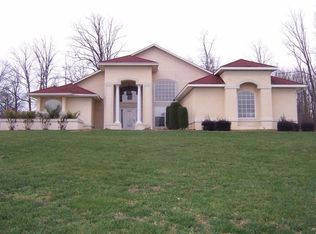 59 Cardinal Ct, Lawrenceburg, TN 38464