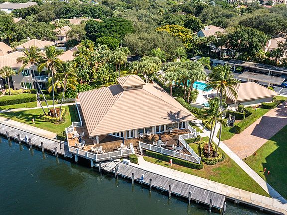 2nd image of 424 Coral Cove Dr #424