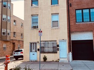 914 S 11th St FLOOR 3, Philadelphia, PA 19147