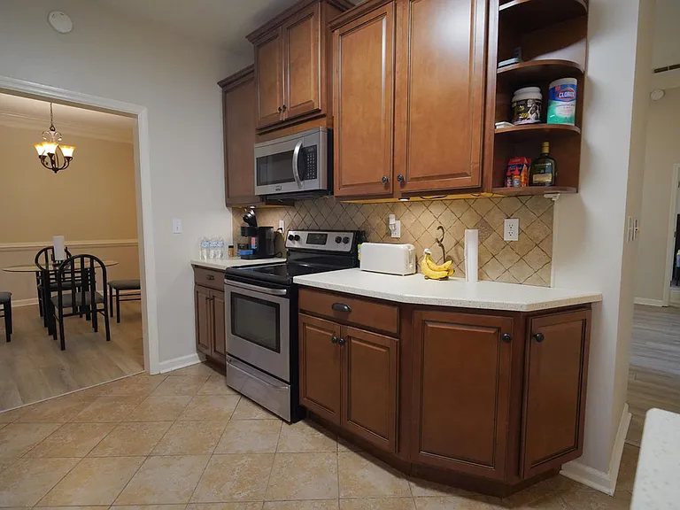 5370 Appledore Ln — Photo 10
