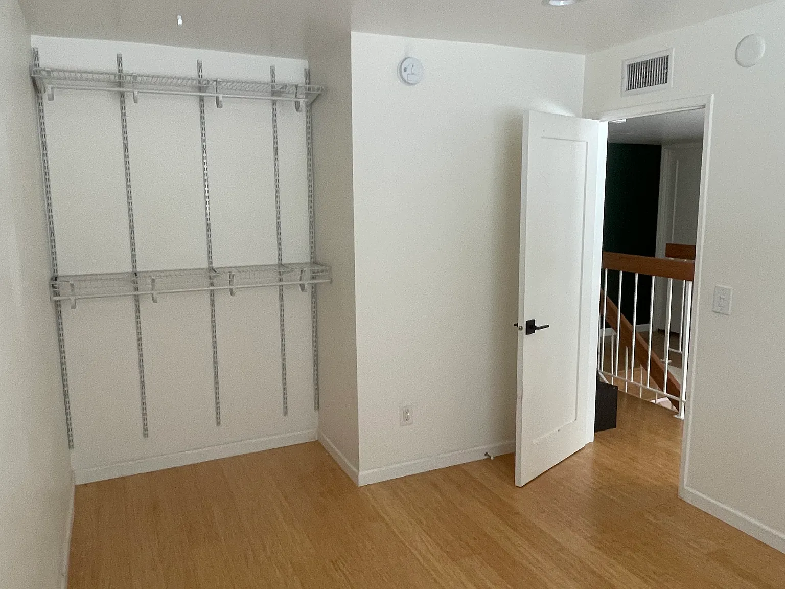 4 bed, 2008 sqft, $1,130 — Photo 1