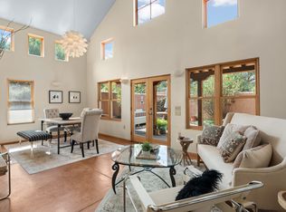 208 1/2 E Santa Fe Ave, Santa Fe, NM 87505