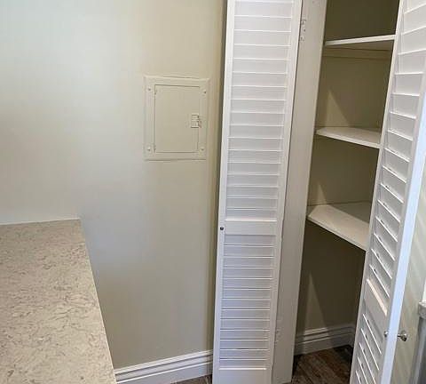 5th image of 1304 Joplin Dr Unit 3
