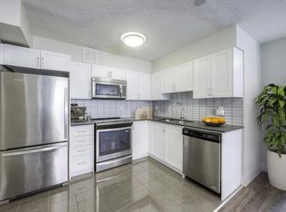 295 Dufferin St #123, Toronto, ON M6K3G2