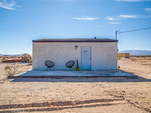 2nd image of 82229 Raven Roost Rd