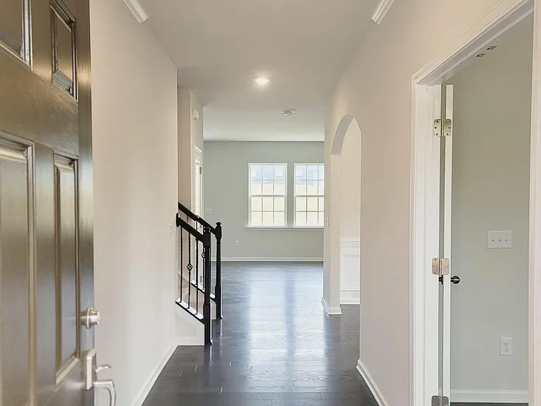 18118 New Mark Ave — Photo 3