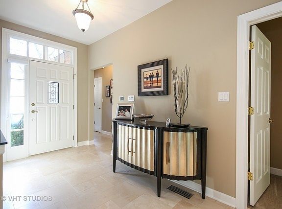 3rd image of 2522 S Monticello Pl