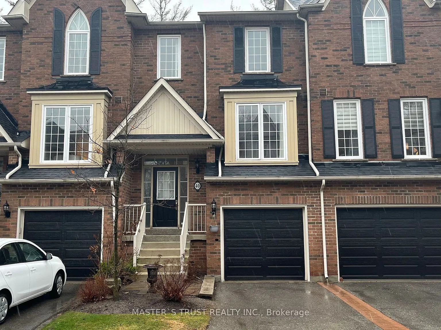 3 bed, $3,500 — Photo 2