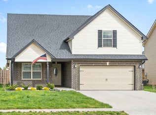 221 Elwell Rd, Clarksville, TN 37042