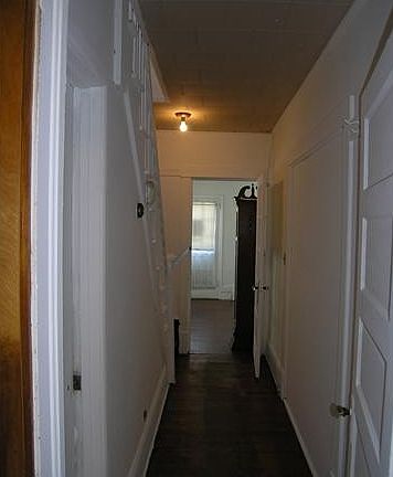 4th image of 53 Fowler Ave
