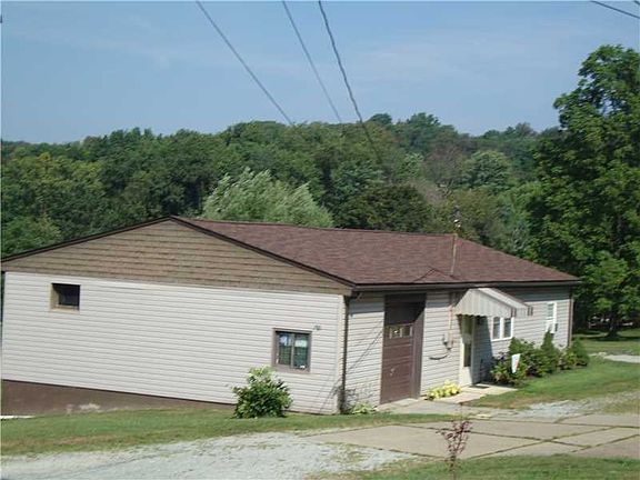 3rd image of 187 Glenn Ave