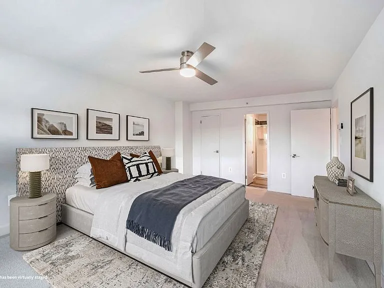 Ruxton Towers Apartments — Photo 9