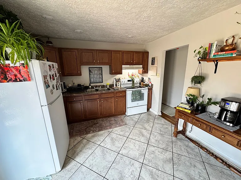 6218 Dart Dr — Photo 12