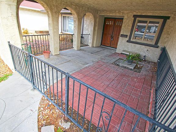 5th image of 13879 Deauville Dr
