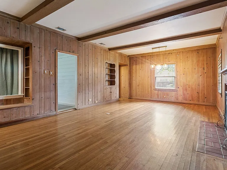 160 W Edgewood Pl — Photo 8