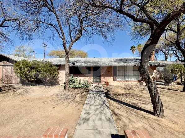 5427 E Eastland St, Tucson, AZ 85711