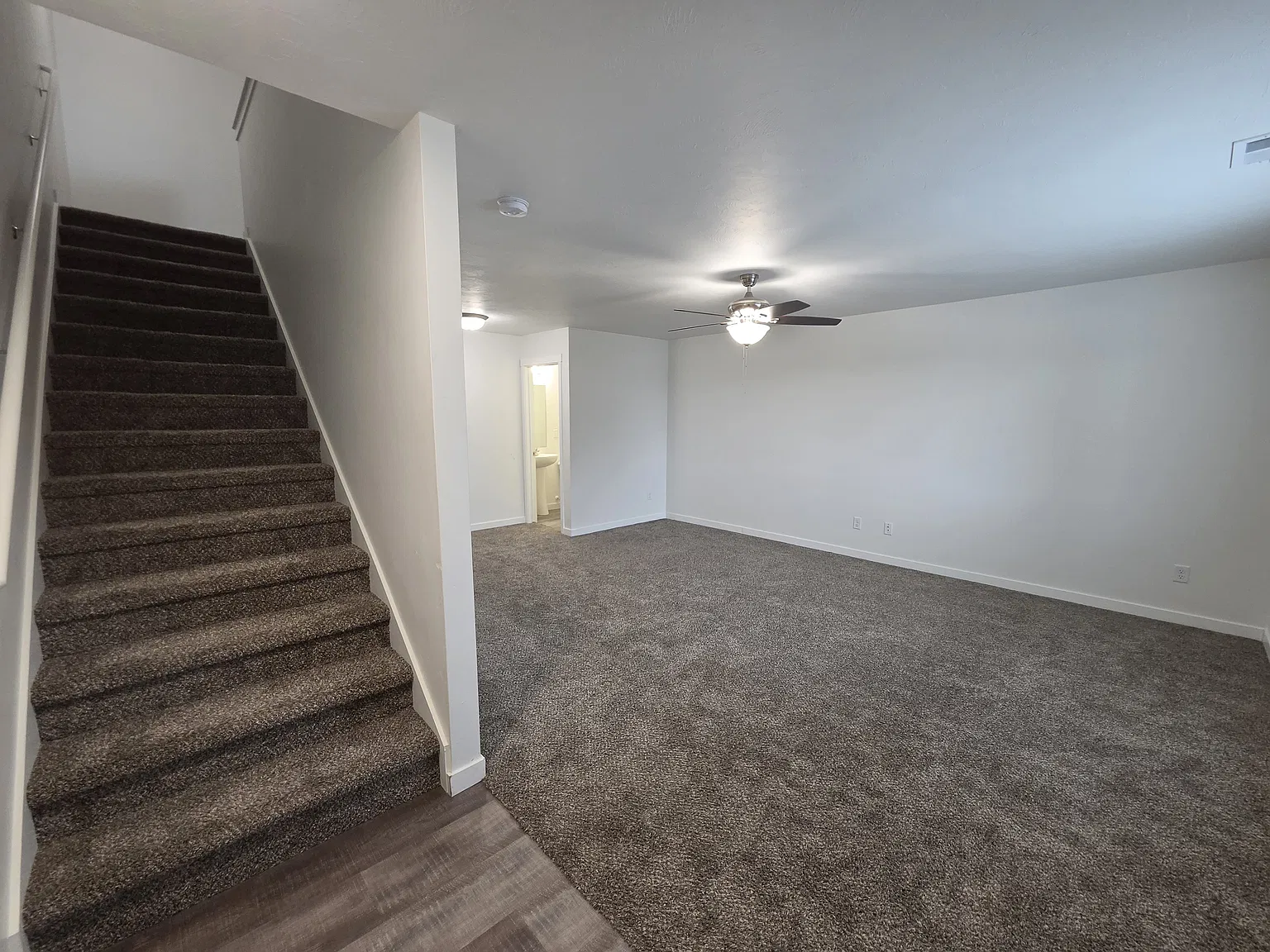 Move In Special! $500 Off First Month's Rent! — Photo 3