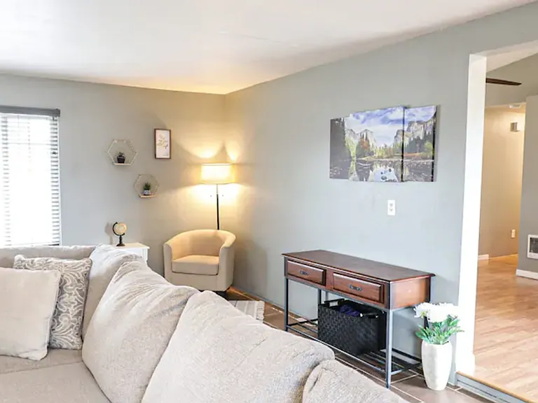 3279 SW Pumice Pl — Photo 3