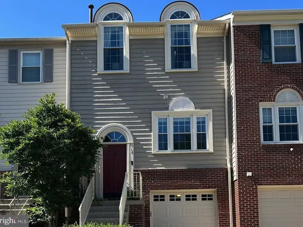 14537 Creek Branch Ct, Centreville, VA 20120