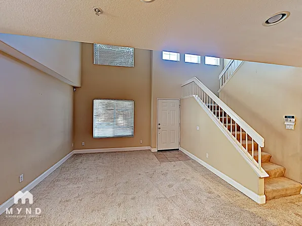 275 Brookview Ct, Santee, CA 92071