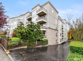 Luna Court, Seattle, WA 98126