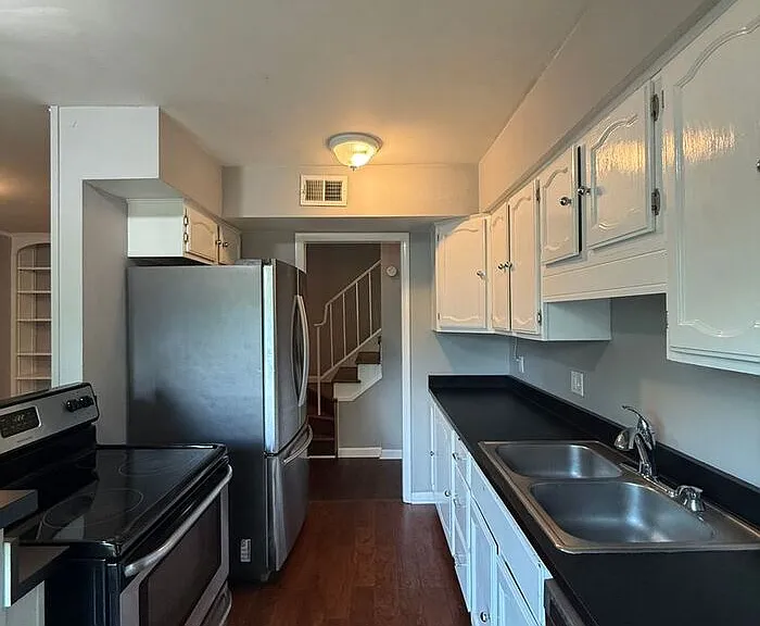 1900 Richard Jones Rd #Z3 — Photo 19