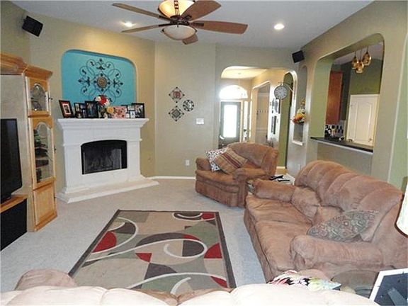 Open floor plan,Family Room