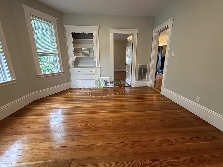 86 Conwell Ave #2 — Photo 5