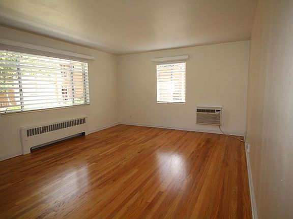5th image of 750 E 200 S APT 9