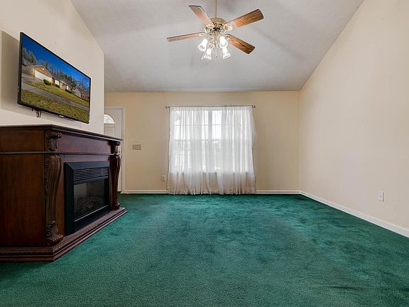 5th image of 217 Secretariat Way