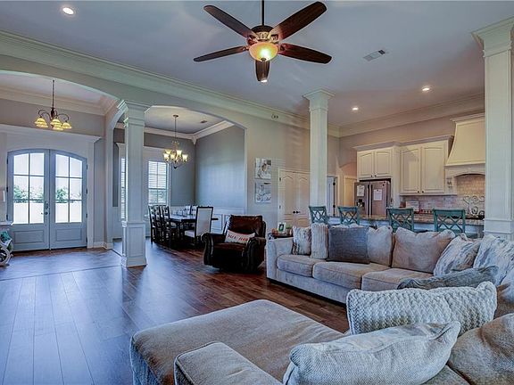 3rd image of 2993 N Nobile St