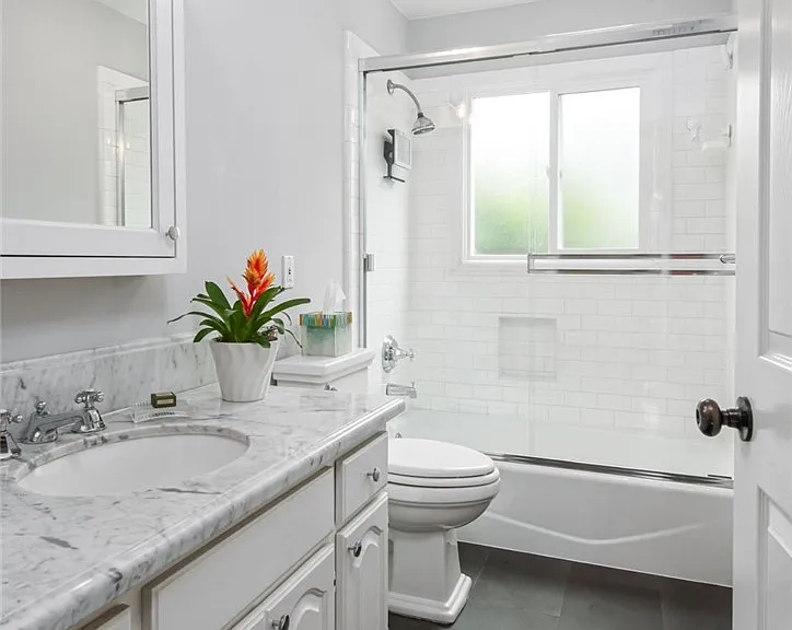 4323 Laurelgrove Ave — Photo 45