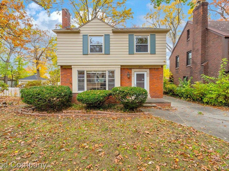1st image of 2564 Woodstock Dr
