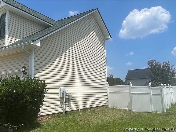 2nd image of 261 Ivystone Dr