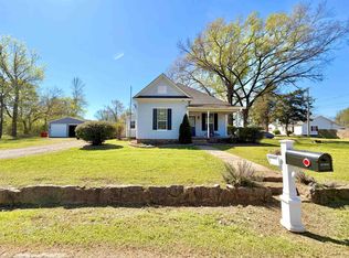 511 W Childress St, Morrilton, AR 72110