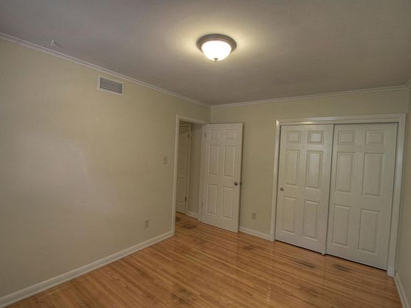 5th image of 2750 Bragg Ln