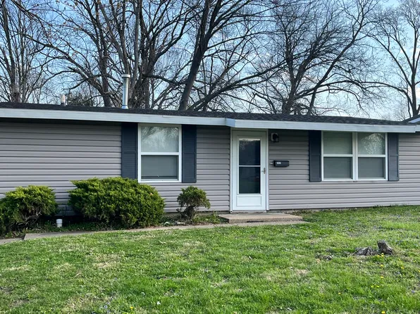 2035 Maple St, Quincy, IL 62301