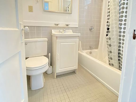 14 Palace Rd. #10 Boston - Fenway Unit Photo 3