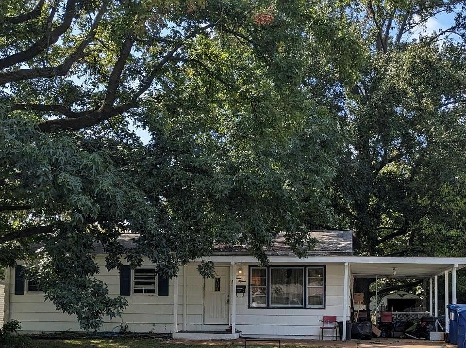 1st image of 1115 Wycomb Dr