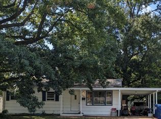 1115 Wycomb Dr, Florissant, MO 63033