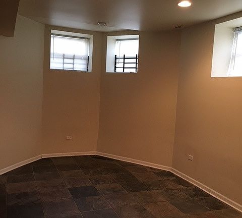 2nd image of 541 E 46th Pl #Garden