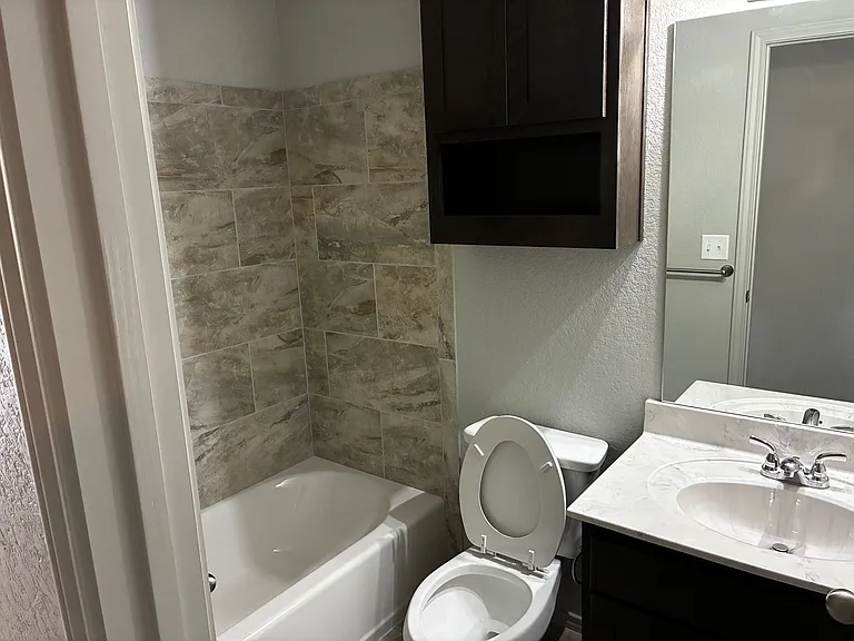 119 Cameron Dr #B — Photo 11