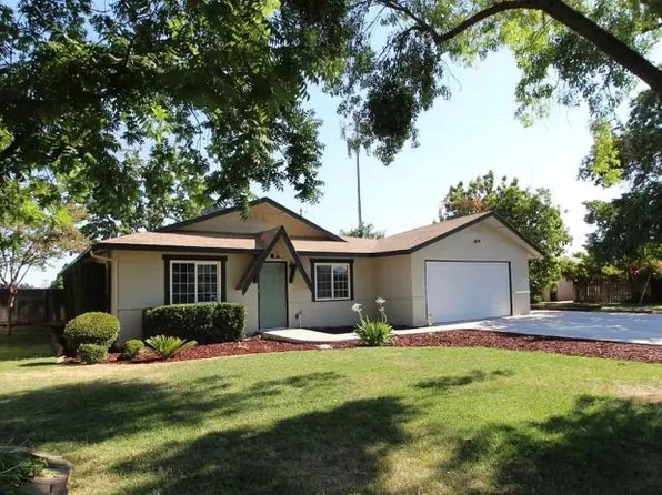 5625 E Bellaire Way, Fresno, CA 93727