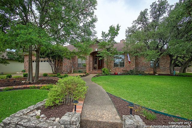 1st image of 29535 Fairway Bluff Dr