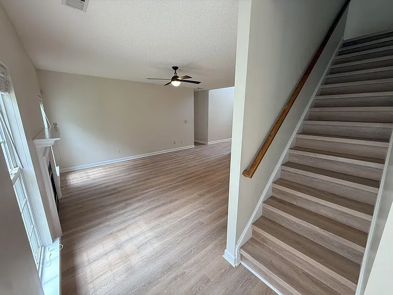 1958 Wilrose Pl — Photo 11