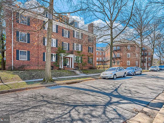 2nd image of 607 Somerset Rd APT 5