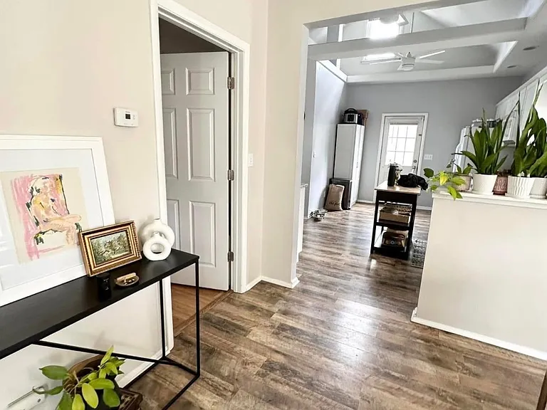 3525 Siam Ave — Photo 6