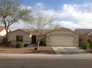 3901 E Stratford Pl, San Tan Valley, AZ 85140