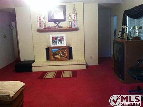 5th image of 313 Diamond Dr
